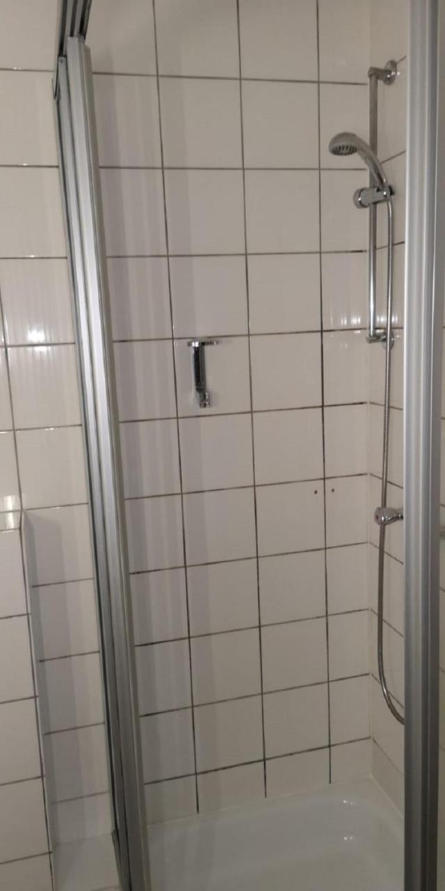Gz Hotel Airport Koeln Bonn Troisdorf Buitenkant foto